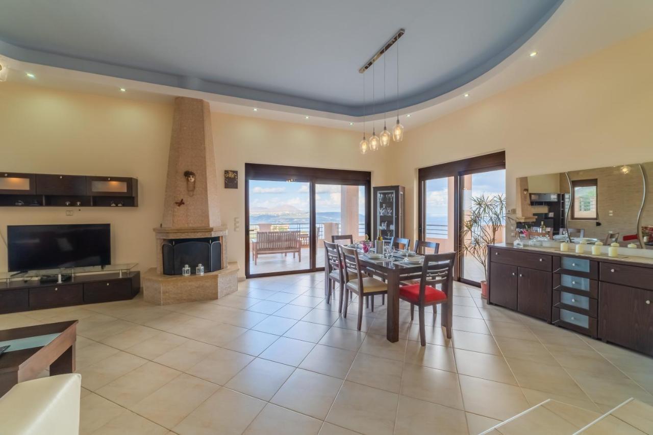 Deluxe Villa Kamba With Sea View Aptera エクステリア 写真