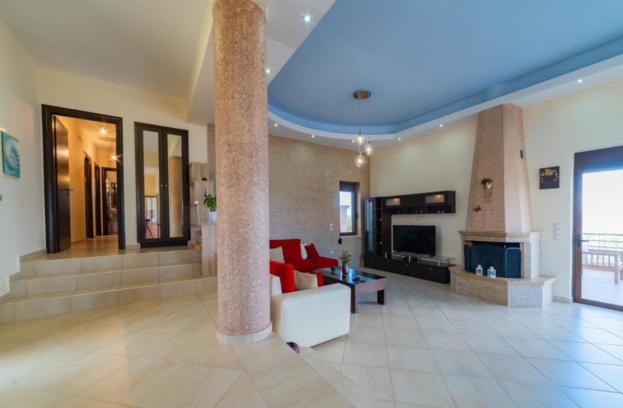 Deluxe Villa Kamba With Sea View Aptera エクステリア 写真